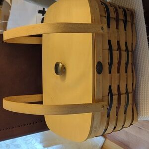 Vintage Peterboro basket
